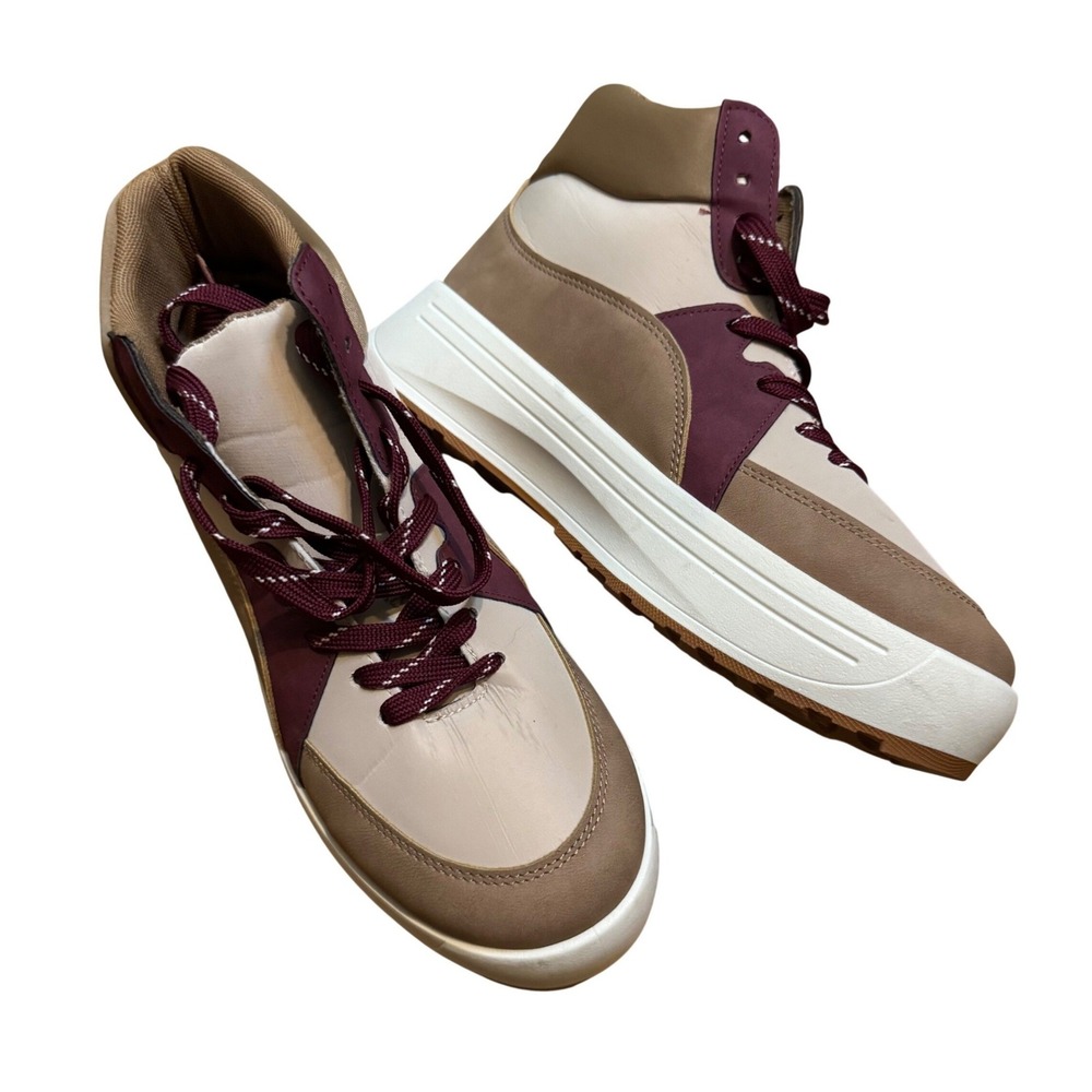 NWOT Maurices Womens Caroline Hiker Hybrid Boot Fashion Casual Sneaker‎ Size 9.5